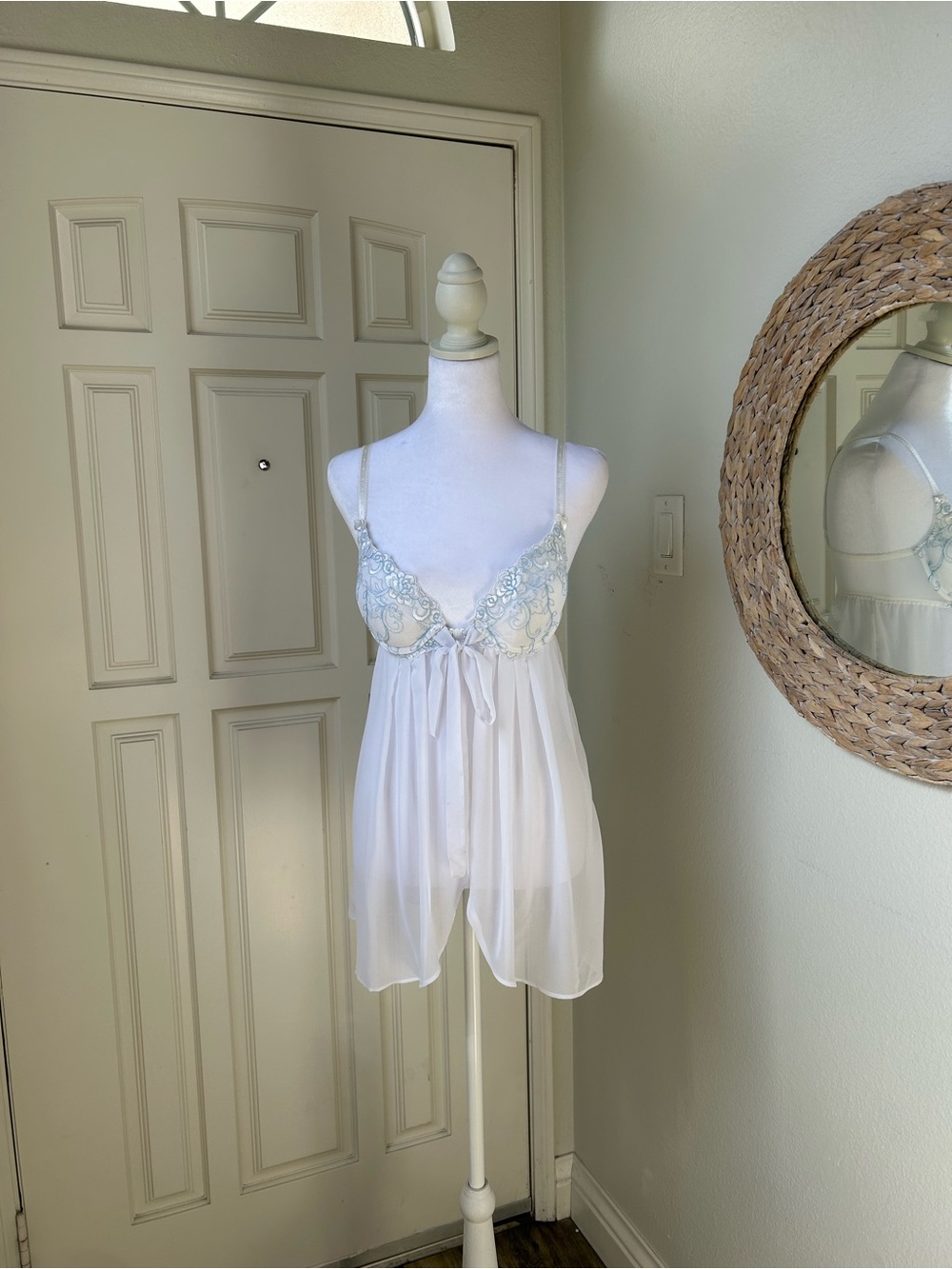 Victoria’s Secret White Blue Embroidered Babydoll Lingerie Chemise